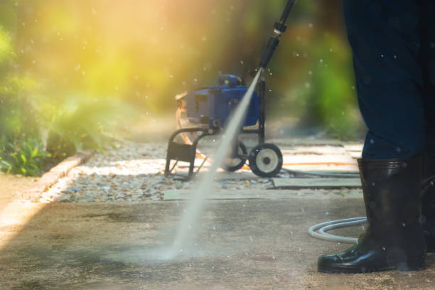Best Pool Deck Cleaning  in Weatherby Lake, MO